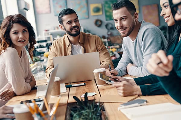 Integración Perfecta con Herramientas Colaborativas Integración Perfecta con Herramientas Colaborativas